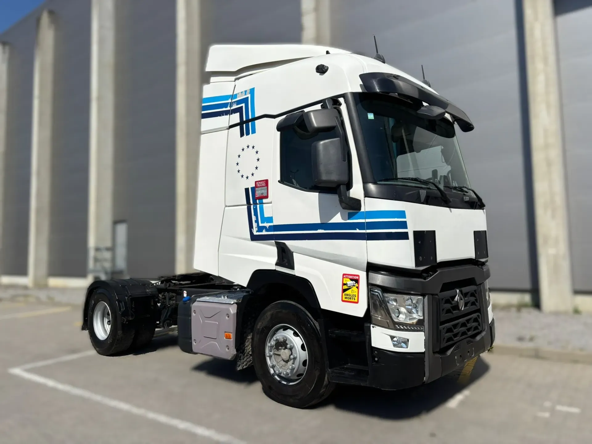 Renault T 460 4x2 - LHD (146)
