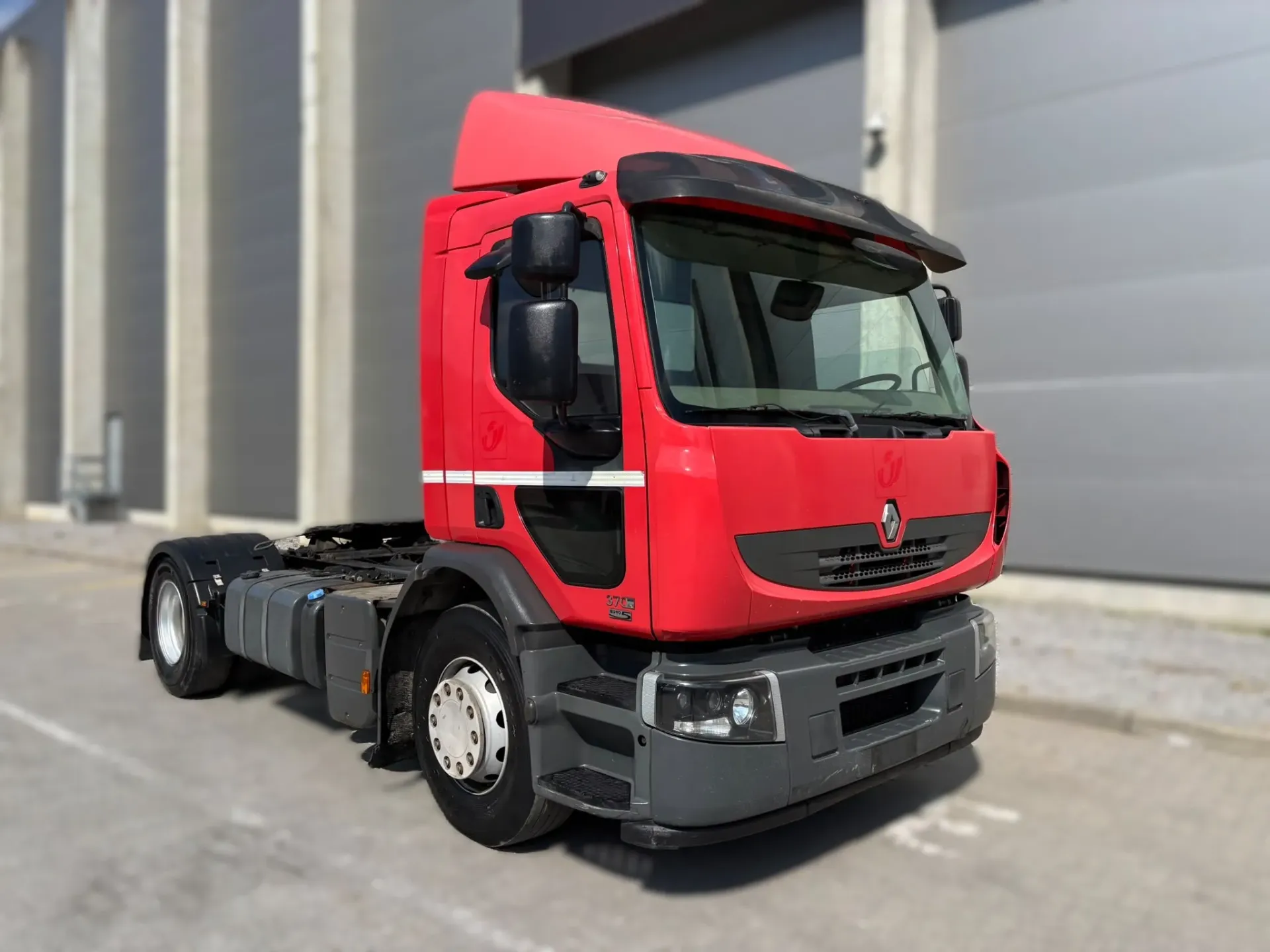 Renault Premium 370 DXi 4x2 - LHD (BV1)