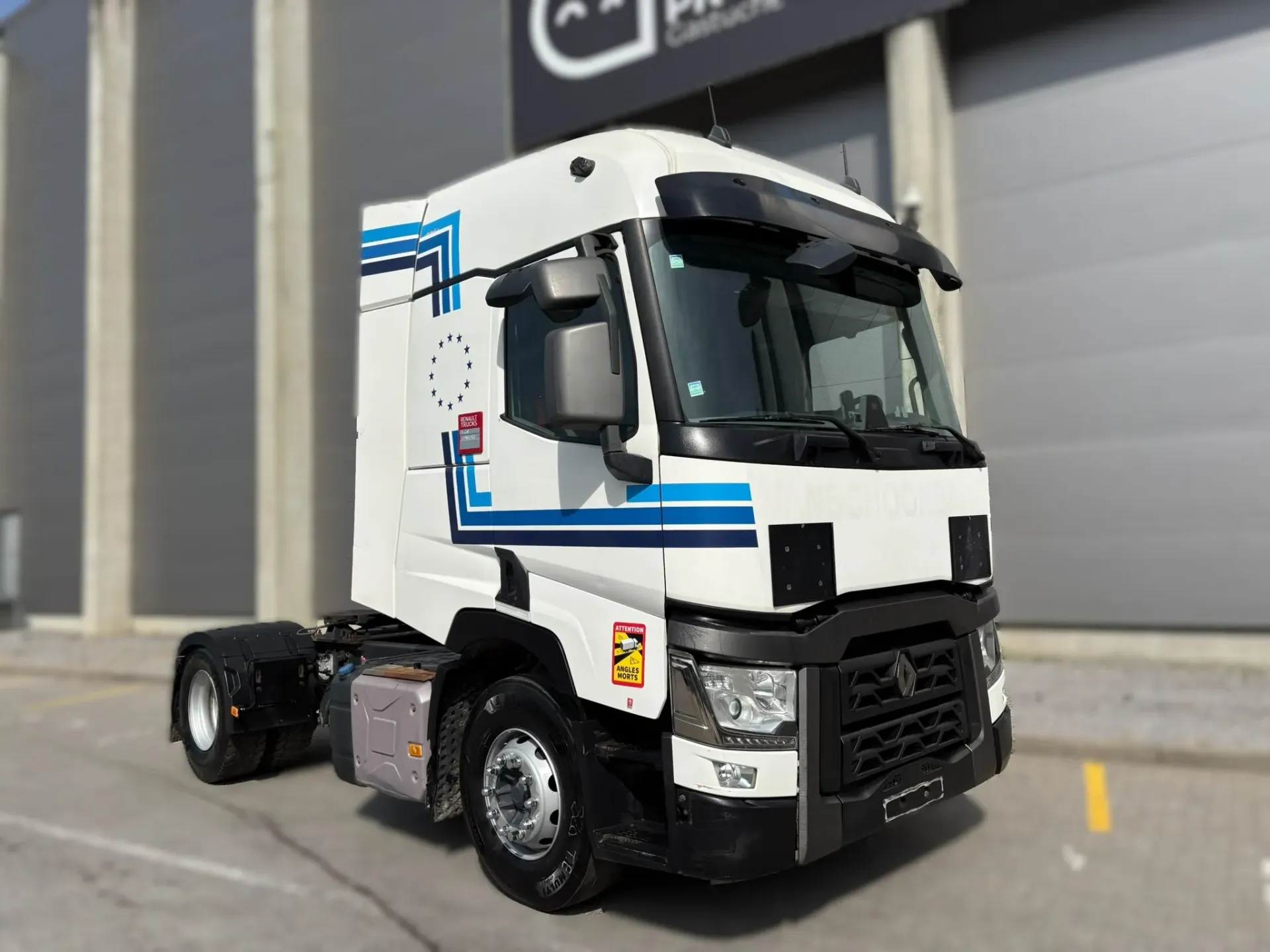 Renault T 460 4x2 (Retarder - PTO) - LHD (008)
