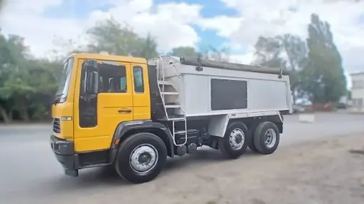 Volvo Tipper (KXS)